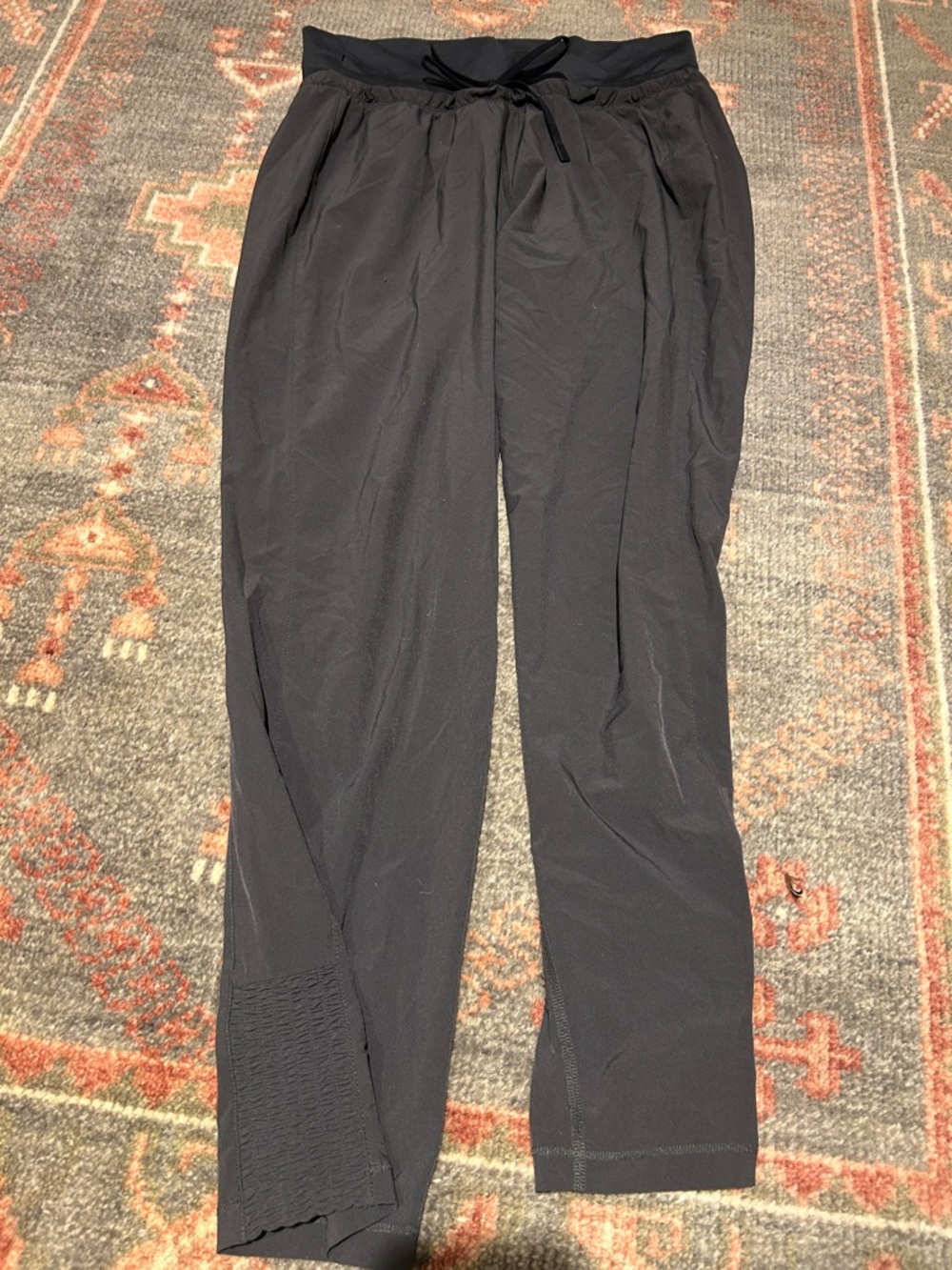 Athleta Black Women’s Drawstring Jogger Pants